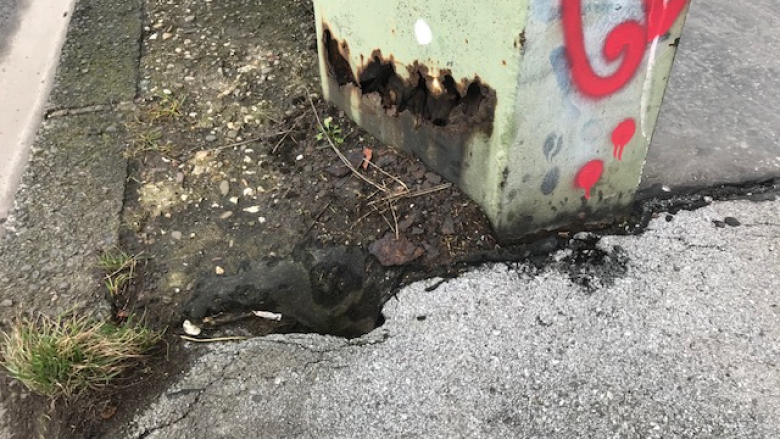 Schäden an der Emscherbrücke Siegenstraße, Dortmund-Mengeder Heide