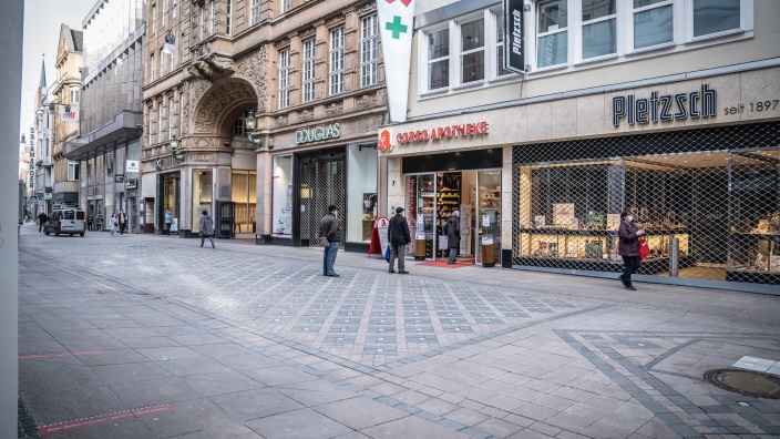 Auf diesem Bild sehen Sie den Westenhellweg in der Dortmunder Innenstadt.
