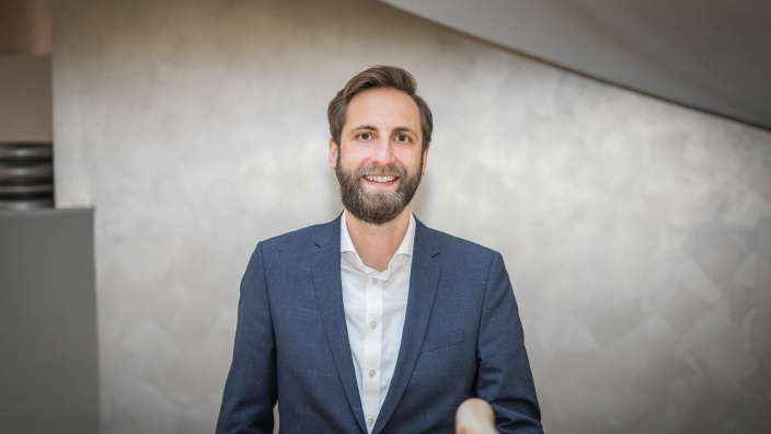 Auf diesem Bild sehen Sie den Ratsvertreter Matthias Nienhoff.